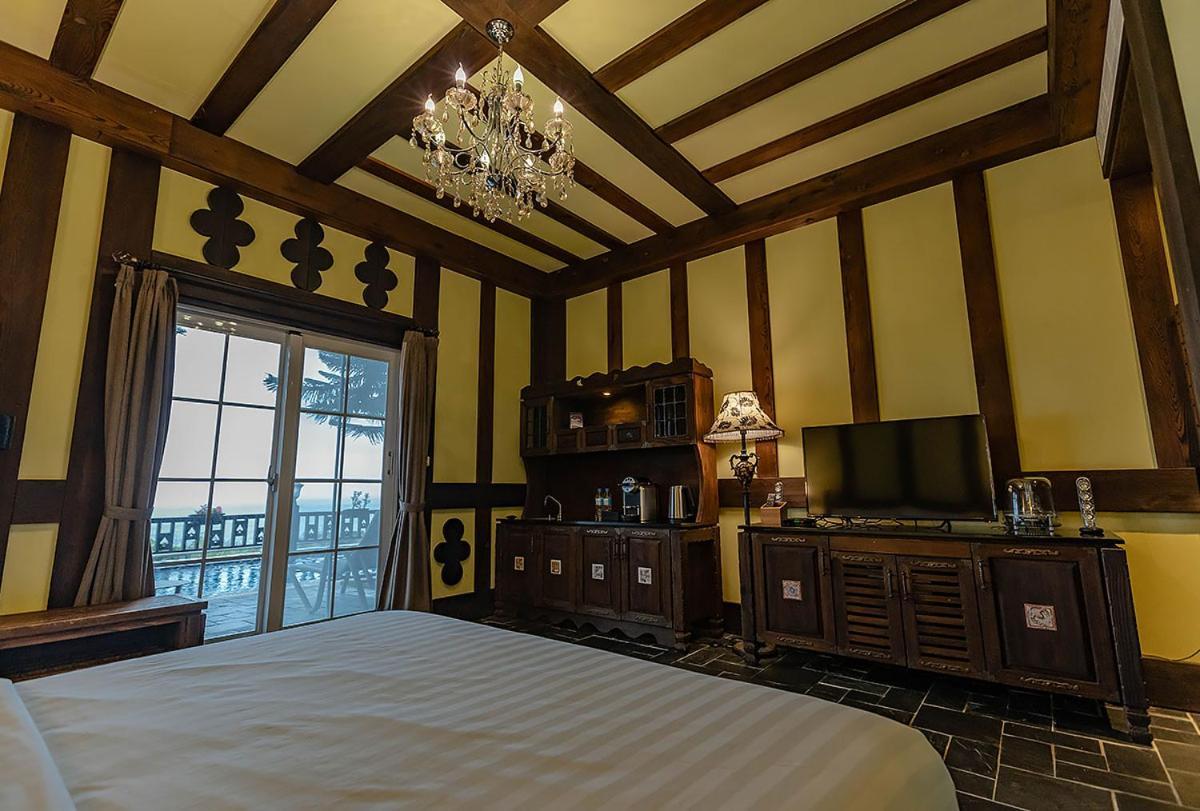 Tudor Dynasty Homestay Шоуфен Екстер'єр фото