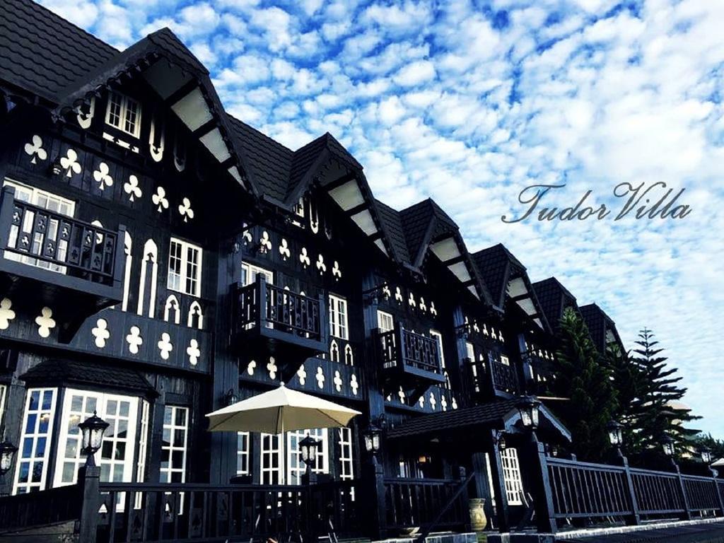 Tudor Dynasty Homestay Шоуфен Екстер'єр фото